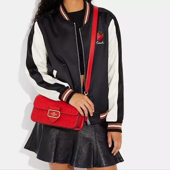 NWT Coach Morgan Shoulder Bag in Signature Leather - Electric Red - Picture 2 of 8